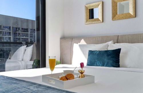 MVR - SupErhost Stay 10 Yrs of 5-Star Service - Foto 14