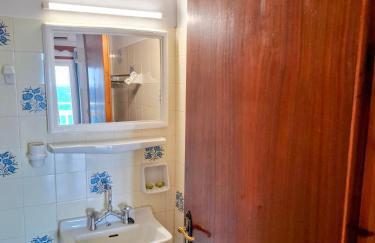 Lefteris Rooms - Foto 12