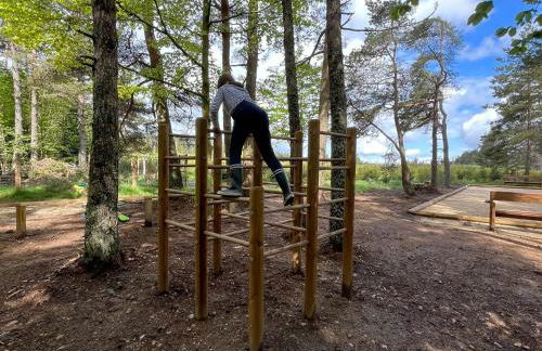 Golf, Bain à Remous, Piscine et Activités Ludiques : Lodge de Luxe pour 4 Adultes + 2 Enfants - FR-1-582-368 - Foto 34