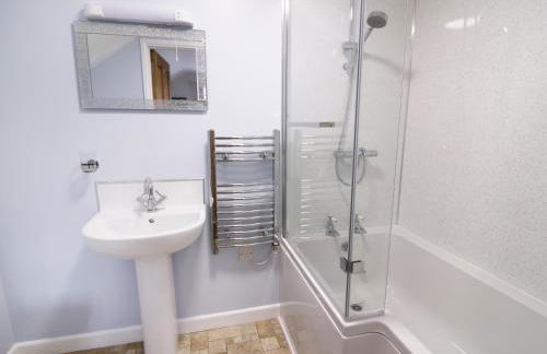 Cilgwyn Bach - Photo 19