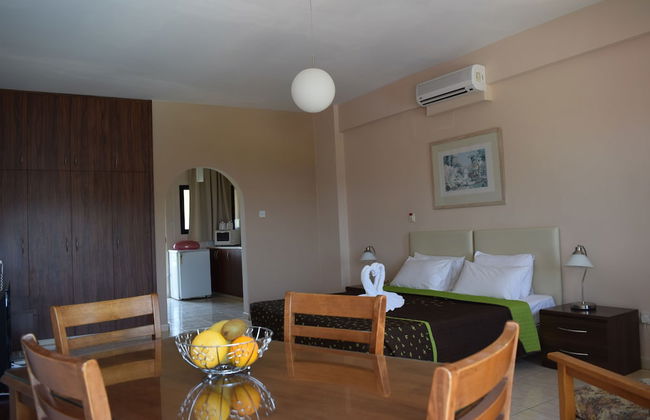 Anna Hotel Apartments - Photo 36