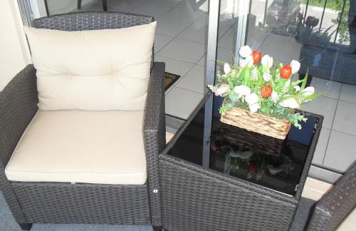 2 Bed 2 Bath Condo with Amenities - Foto 10