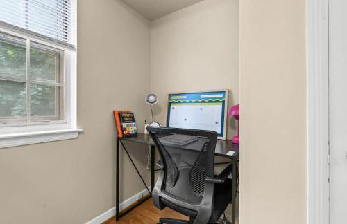 Newly Renovated in Historic Neighborhood Near DTW - Foto 20