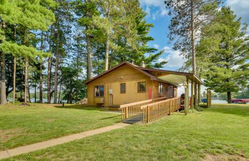 Lakefront Chetek Vacation Rental with Private Dock! - Foto 29