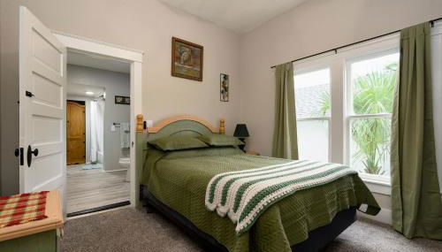 Promise Land Manor Historic home lake access, near parks and venues - Foto 3