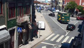 TMB (Train / Metro& Bus ) Oporto Station House - Foto 4