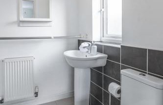 Spacious & Budget 4B Home w en-suites - Foto 50