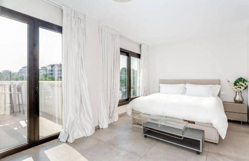 by RIVA - Chic, Contemporary Studio in Puerto Banus Gardens - Foto 3