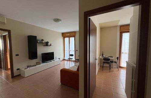 Spazio Breda - Free Parking, Private Garage, Metro M1, Balcony, 4 Guests - Foto 4
