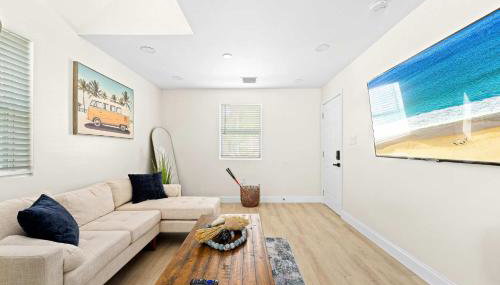 Recently Remodeled Mins from beach+Putting Green - Foto 5