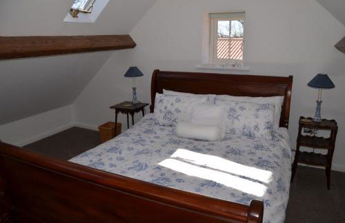 Luxury Old Stone Cottage, Beautifully Presented - Photo 15