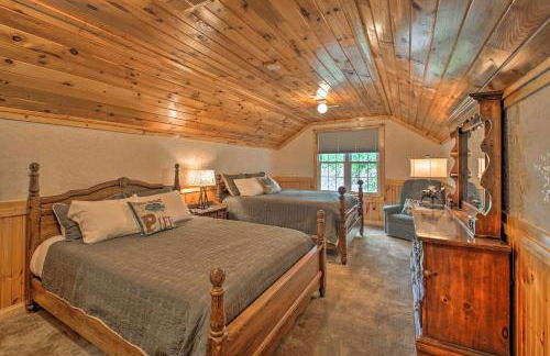 Kayaks and Boat Dock Lakeside Hot Springs Retreat - Foto 20