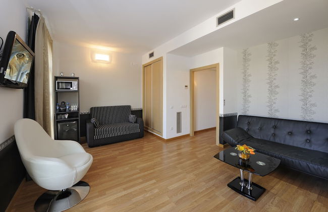 Apartments Hostemplo Suites - Foto 32