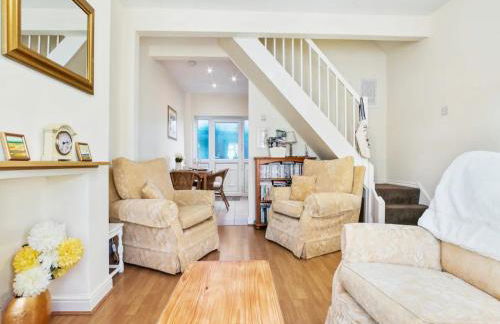 Pass the Keys 55 Heworth Village Wonderfully Cosy Family Home in York - Foto 1