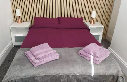 Home from Home near LFC & train station - Foto 20