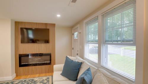 3 Mi to Minute Man NHP Summer St Retreat and Deck - Foto 5