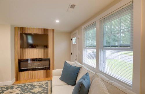 3 Mi to Minute Man NHP Summer St Retreat and Deck - Foto 5