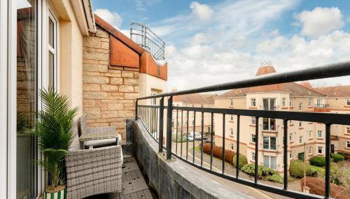 Stylish 2-Bed Flat with Balcony Near Haymarket - Pass the Keys - Foto 4, Other