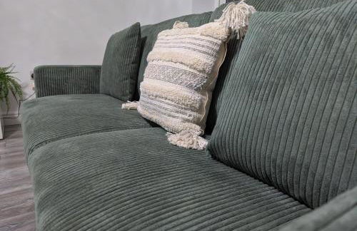 Large 4 Bed Hse, Sleeps 7, 3 BTH, Drive PRKG-4 Cars, M4-A329, Shinfield Studios, 10mins, Reading, Ascot & Legoland 20mins, Film Crew, Contractor & Family Friendly - Foto 31