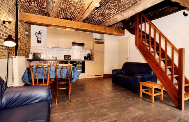 Pleasing Holiday Home in Richelle With Garden, Terrace, BBQ - Photo 10