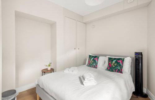 Central Kings Cross modern house with free parking - Foto 19