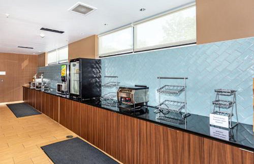 Starboard Point: Stunning Luxury Condo in the heart of DL! - Foto 64