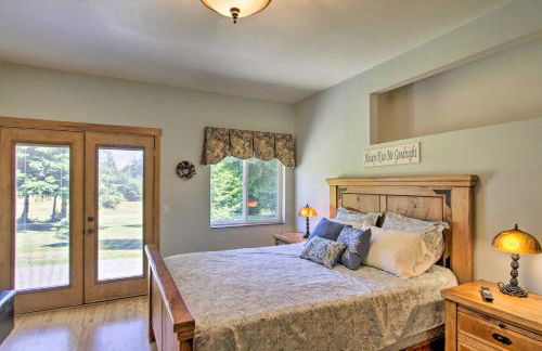 Serene South Bend Family Escape Dogs Welcome - Photo 15