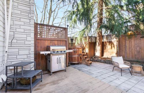 Urban Oasis with Cedar Hot Tub - Foto 15