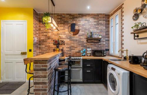 Élégant T2, Centre Paris 20 min, Calme, Cosy, Wifi - Foto 12