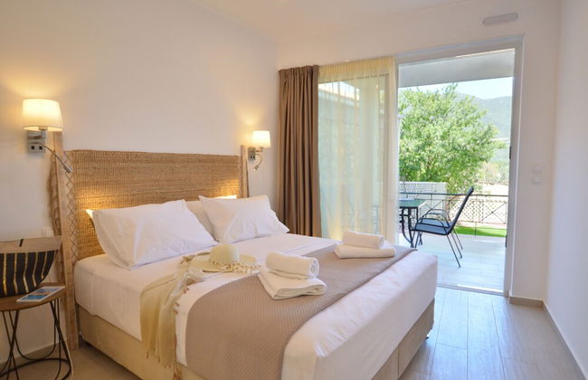 Meltemi Studios - Photo 4