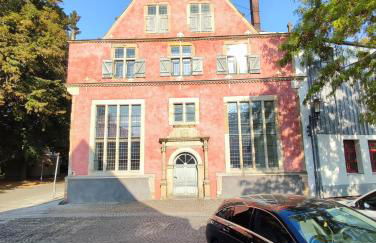 Flair Apartments 'FACHWERK & FLAIR' - Altstadt-Apartment 78 qm für Urlaub oder Geschäftsreise, Innenstadtlage, ruhig, modern, 900 m Bahnhof, 24 Std Check-in, WLAN, Streaming, Küche, Regendusche, 2 x Doppelbett, direkt am neuen Markt in der Altstadt - Foto 36