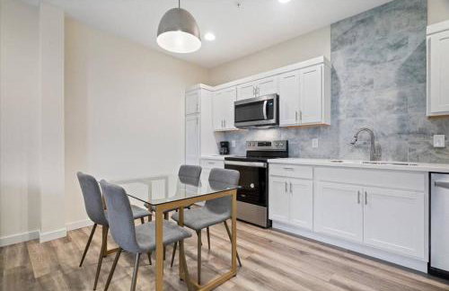 Spring at The Golden Goose including King Bed, Parking, Security and Laundry - Foto 18