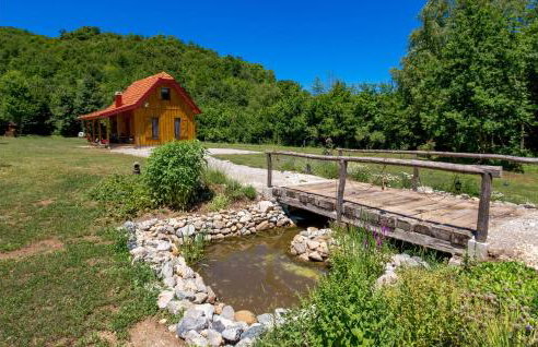 Gorgeous Home In Gospic - Photo 13