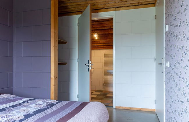 Chalet in Netherlands With Scenic Meadow Views - Photo 12