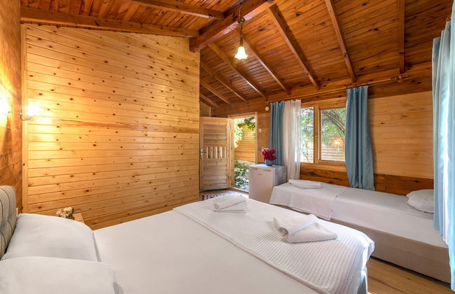 Aylin Ahşap Evler Palamutbükü - Foto 5