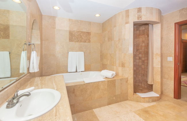 Lawson Rock - Parrotfish 106 - Foto 17