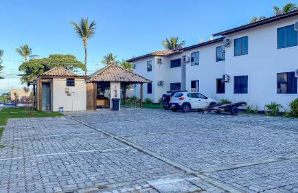 Aptos em condominio frente mar na praia de Taperapuã, atravessou a rua está na praia, aptos com 2 quartos com ar condicionado, internet privativa 300MBPS, 1 vaga de garagem, acomodam até 6 pessoas - Foto 8
