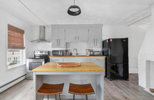 The Return to Woods - Newly Designed & Renovated - Foto 21