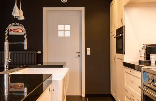 Huswell - Fabulous House for 8 People With Sunny Garden - Foto 8