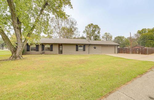 Family-Friendly Tulsa Suburb Home By Parks and River - Photo 2