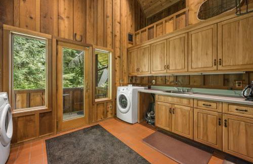 Forrest Lodge Large Private Luxury w Hot Tub - Foto 32