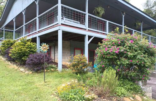 Hot Tub and Fire Pit Pet-Friendly Clayton Escape! - Foto 41