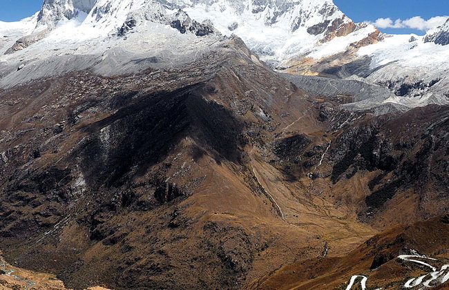 Private Trekking Tour to Portachuelo Viewpoint - Photo 1