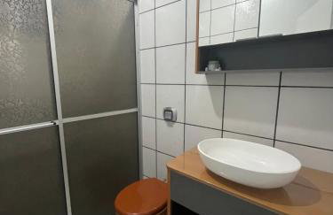 Casa com 2 quartos, sendo um suíte, super aconchegante para temporada - Foto 26