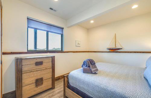 Oceanfront Home with Hot Tub, Sauna, 8 Mi to Newport - Foto 25