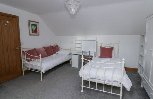 Ty-Gan Dderwen - Foto 47