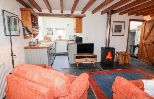 Post Office Cottage - Photo 4