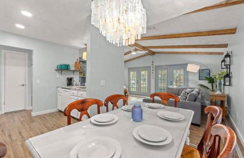 Fanta Sea - Private Seasonal Hot Tub, Game Room, Walk to Beach, Pets OK, & More! - Foto 37