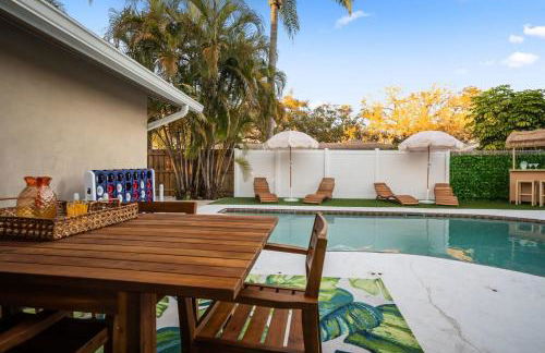 Heated Pool Mini Golf Game Room Fire Pit - Foto 1