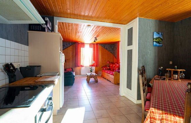 Charming Holiday Home in La Bresse Skiing Area - Photo 4